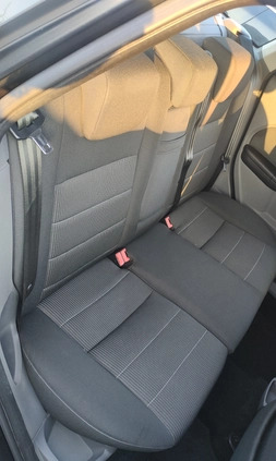 Ford Focus cena 16999 przebieg: 188000, rok produkcji 2010 z Suwałki małe 667